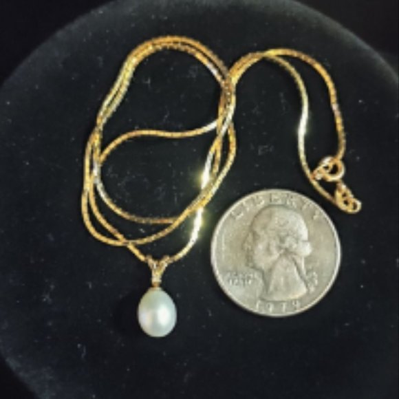 14k Gold Pearl And Diamond Pendant With Necklace - Picture 4 of 7